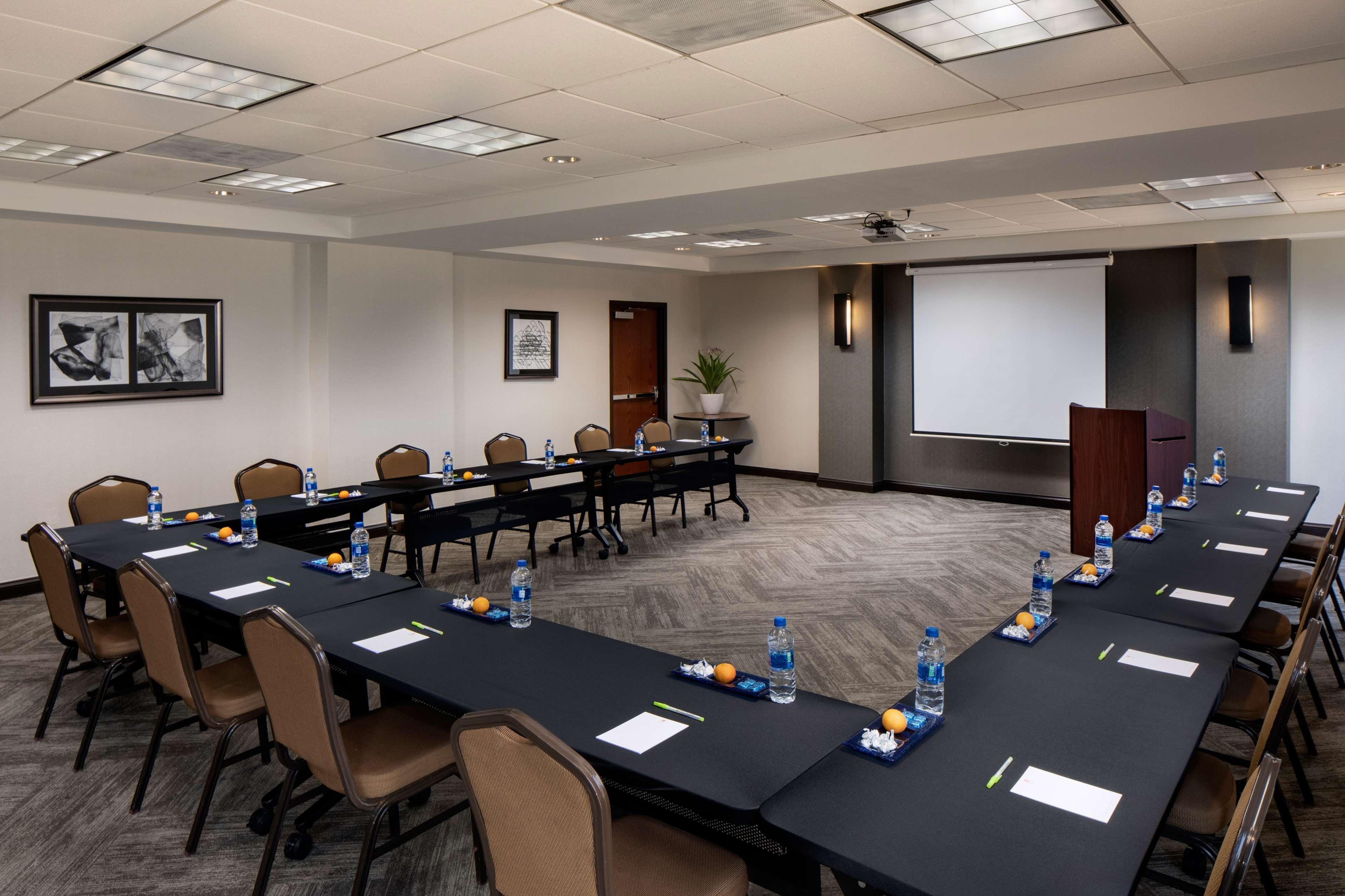 Hyatt Place Charlotte Arrowood Eksteriør billede