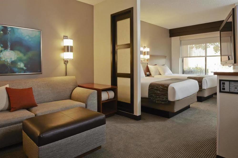 Hyatt Place Charlotte Arrowood Eksteriør billede