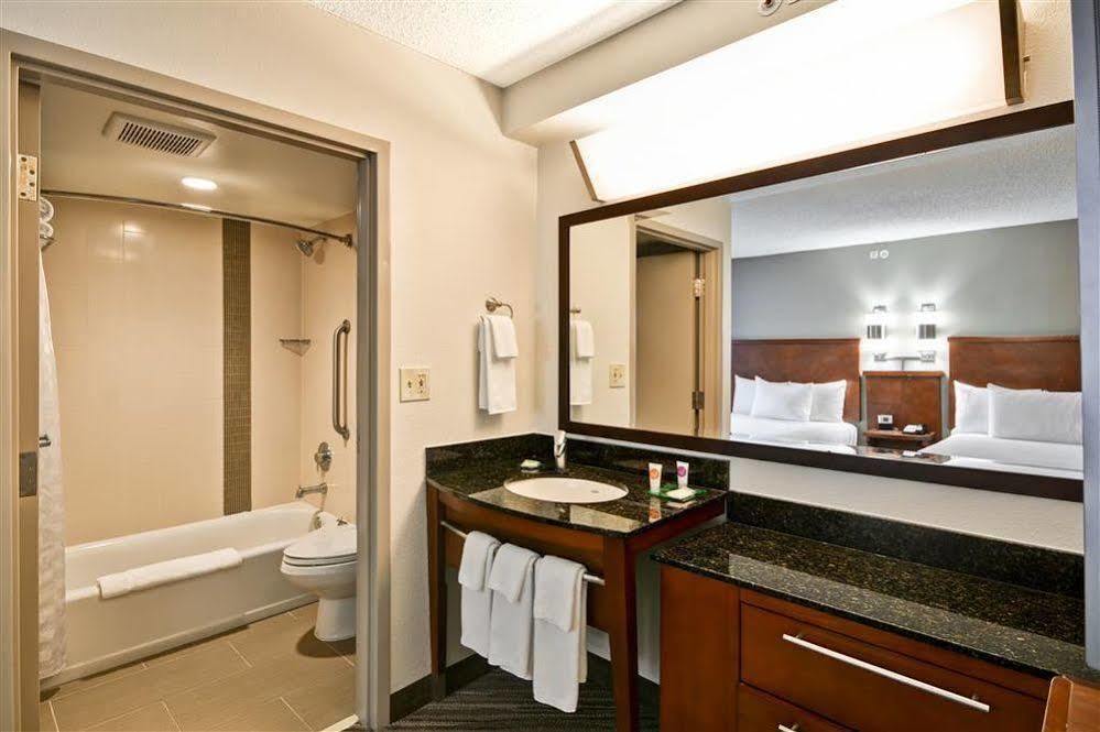 Hyatt Place Charlotte Arrowood Eksteriør billede